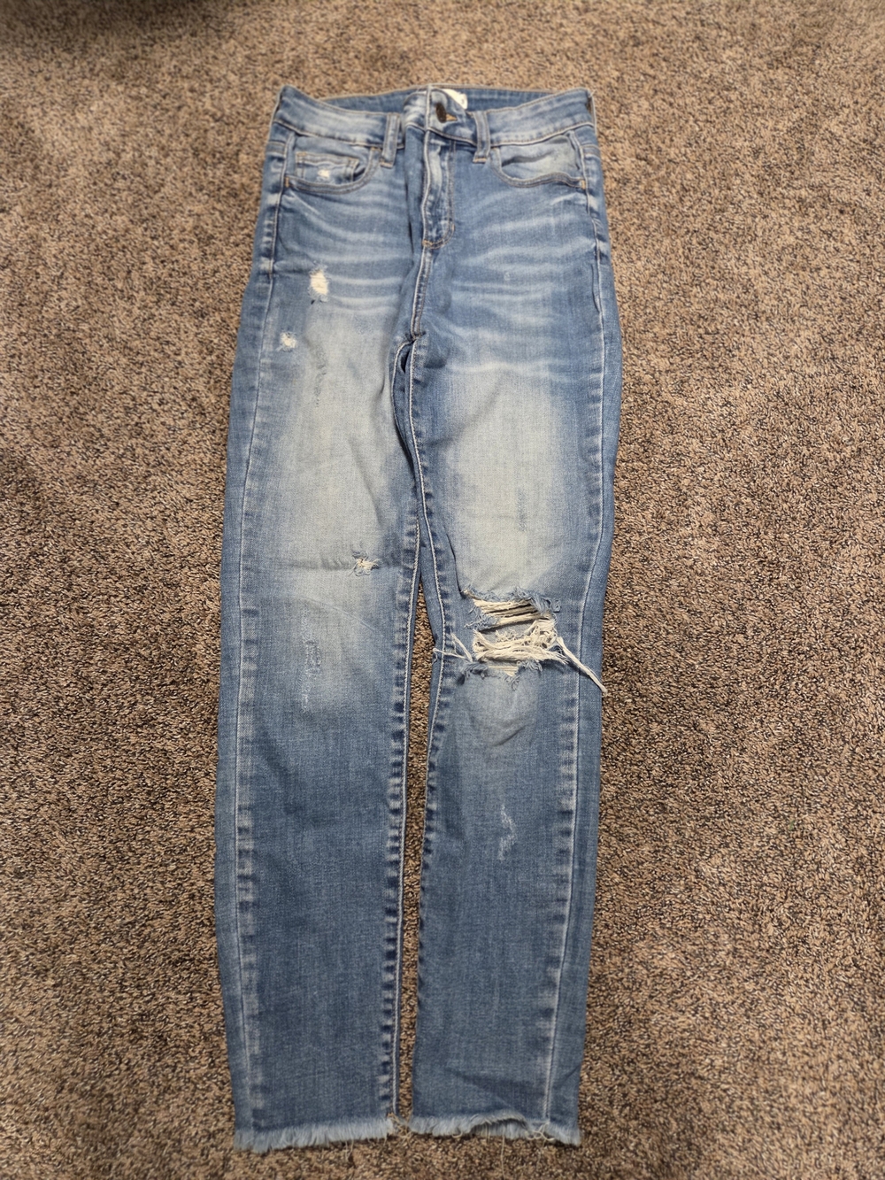 Ladies Cello Sz 3 High Rise Light Blue Distressed Skinny Jeans